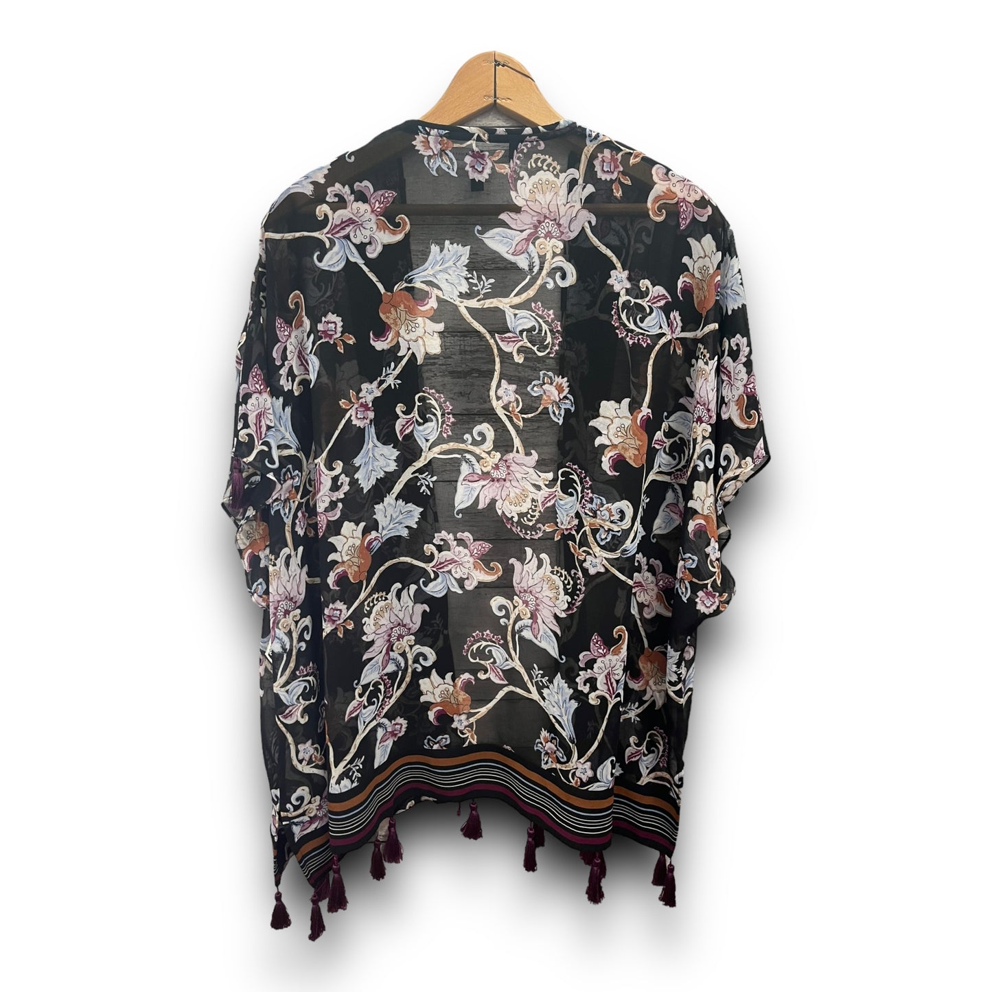 Kimono By White House Black Market  Size: S