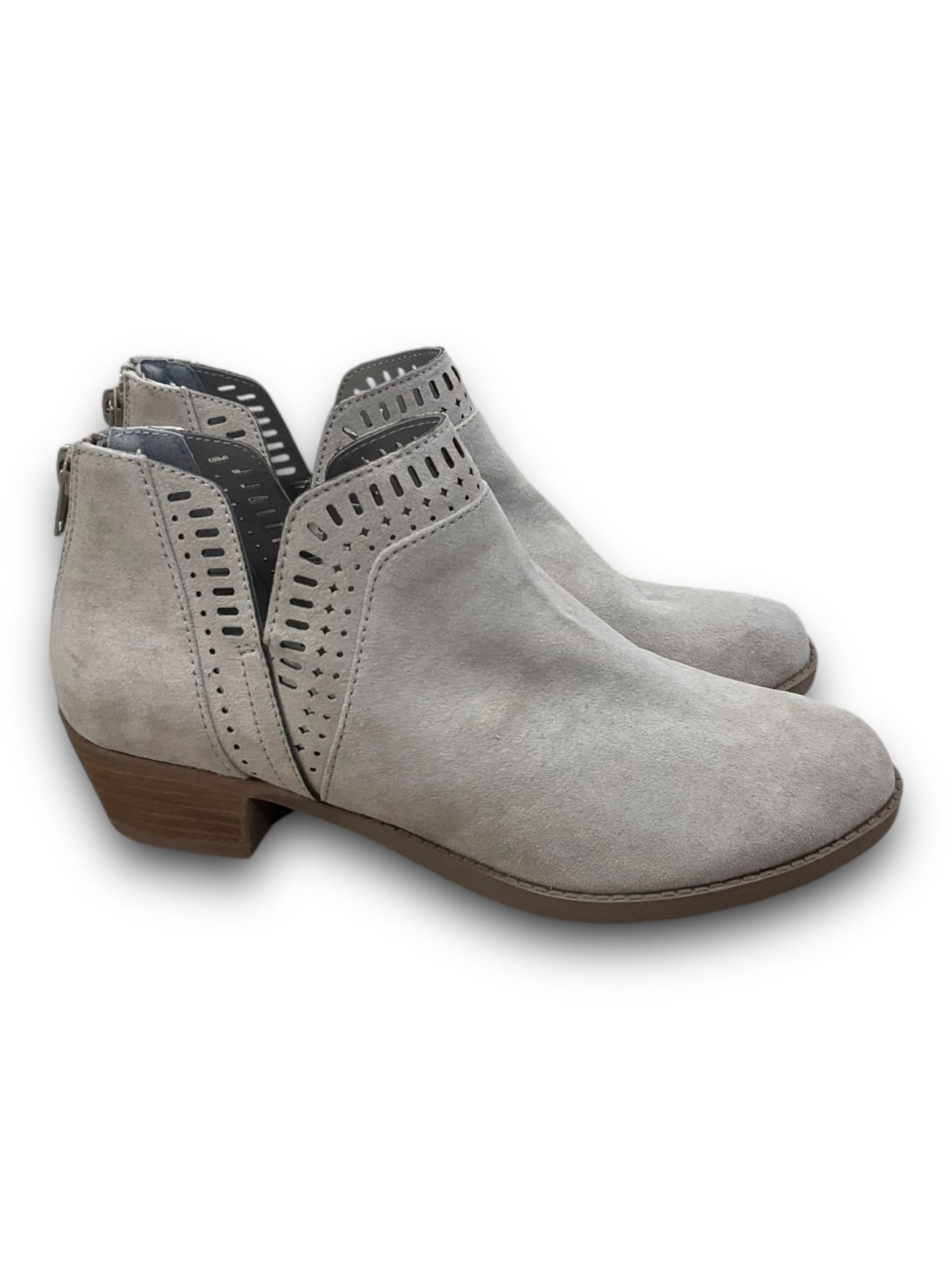 Boots Ankle Heels By Carlos By Carlos Santana In Grey, Size: 6