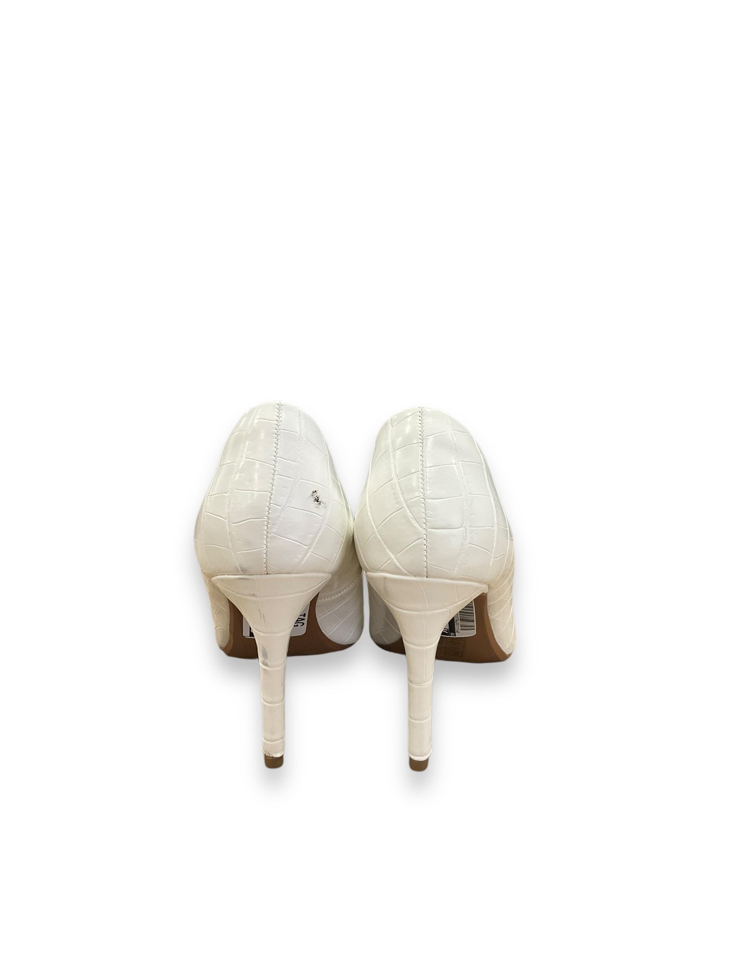 Shoes Heels Stiletto By Dreamers In White, Size: 7