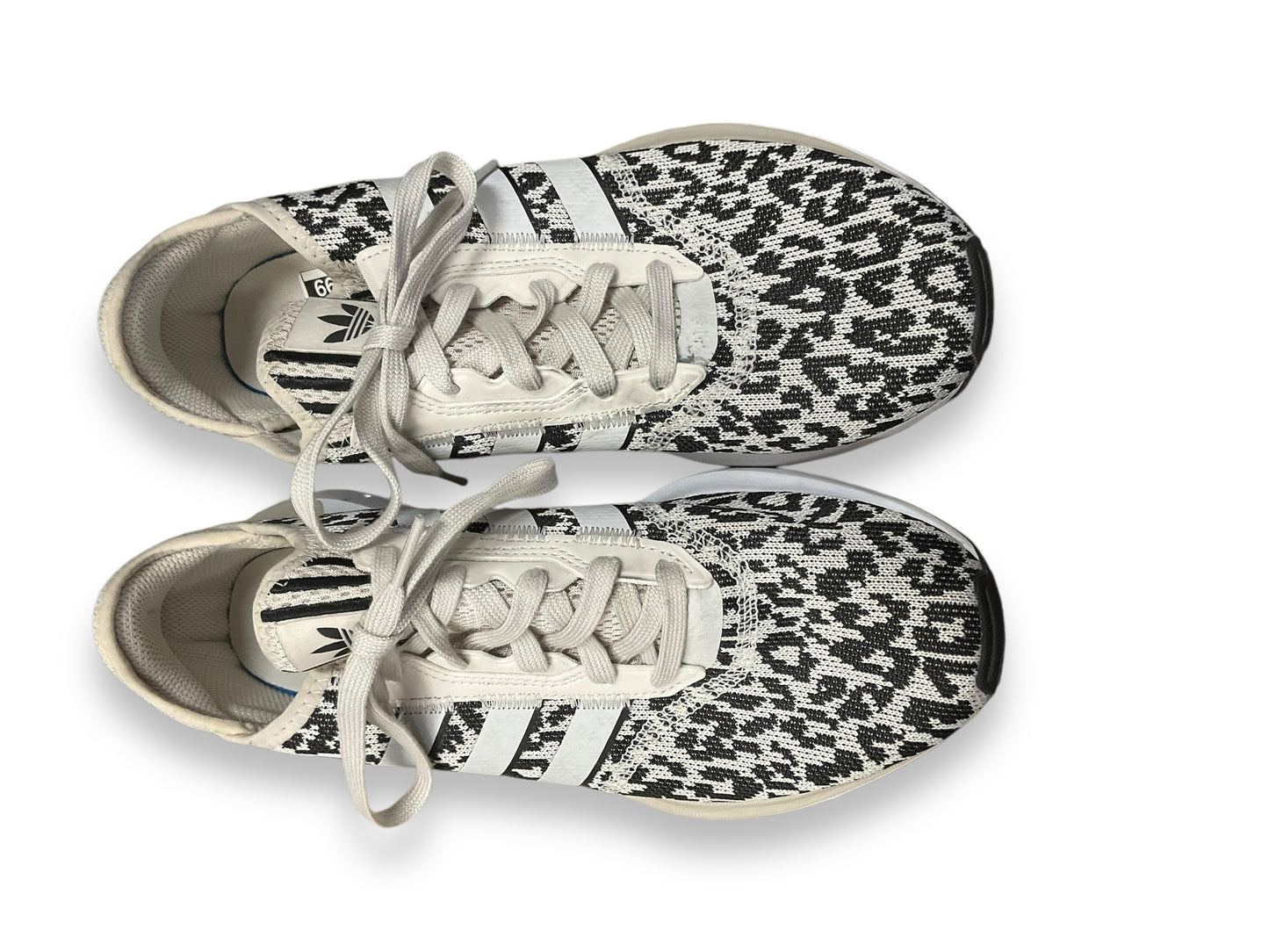 Shoes Athletic By Adidas In Animal Print, Size: 9.5