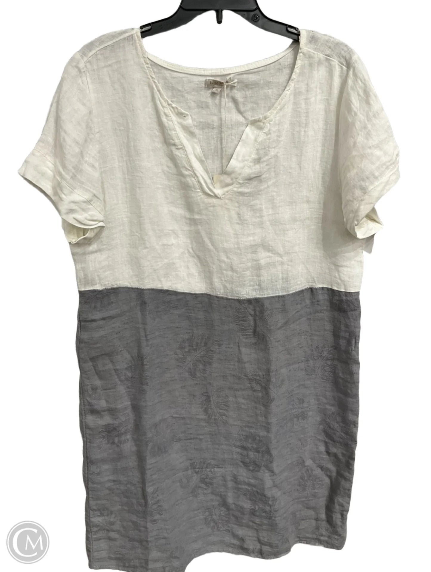 Dress Casual Short By Clothes Mentor In Grey & White, Size: Xl