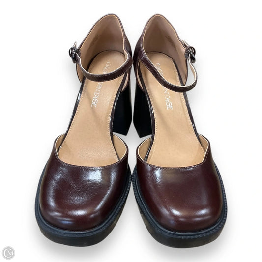 Shoes Heels Block By Crown Vintage In Brown, Size: 8.5
