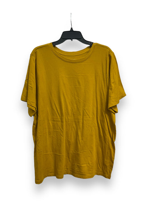 Top Short Sleeve Basic By Ava & Viv In Yellow, Size: 1x