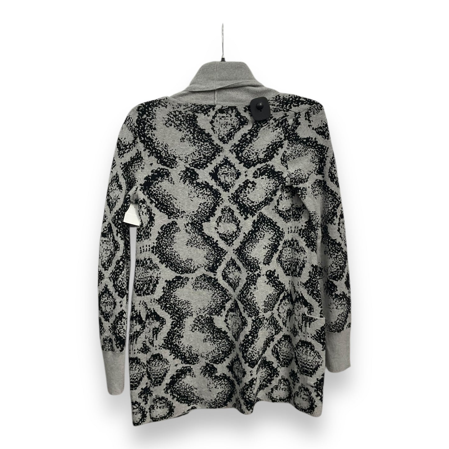 Cardigan By Clothes Mentor In Black & Grey, Size: Xs