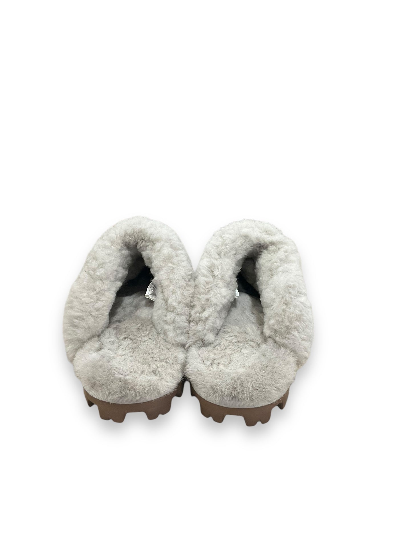 Slippers By Clothes Mentor In Grey