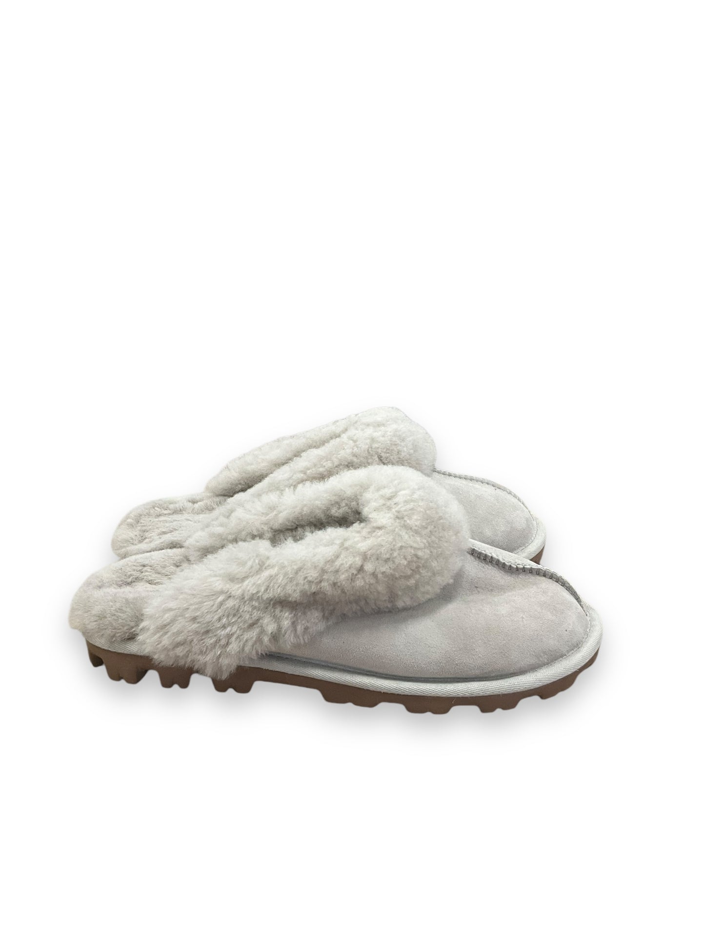 Slippers By Clothes Mentor In Grey