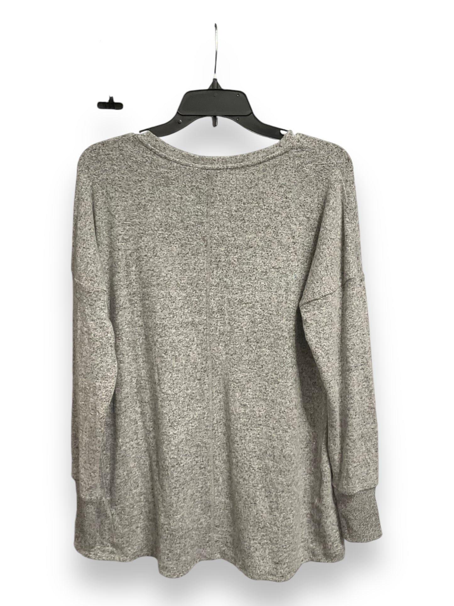 Top Long Sleeve By Gibson In Grey, Size: Xs