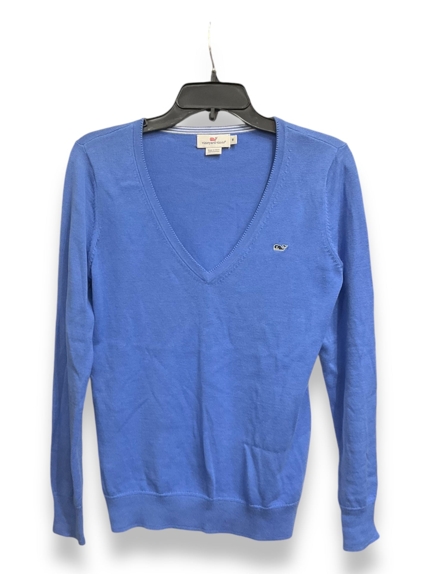 Top Long Sleeve By Vineyard Vines In Blue, Size: M