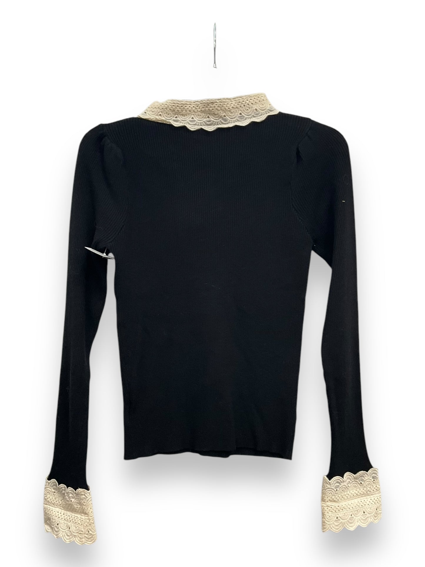 Top Long Sleeve By Clothes Mentor In Black, Size: S