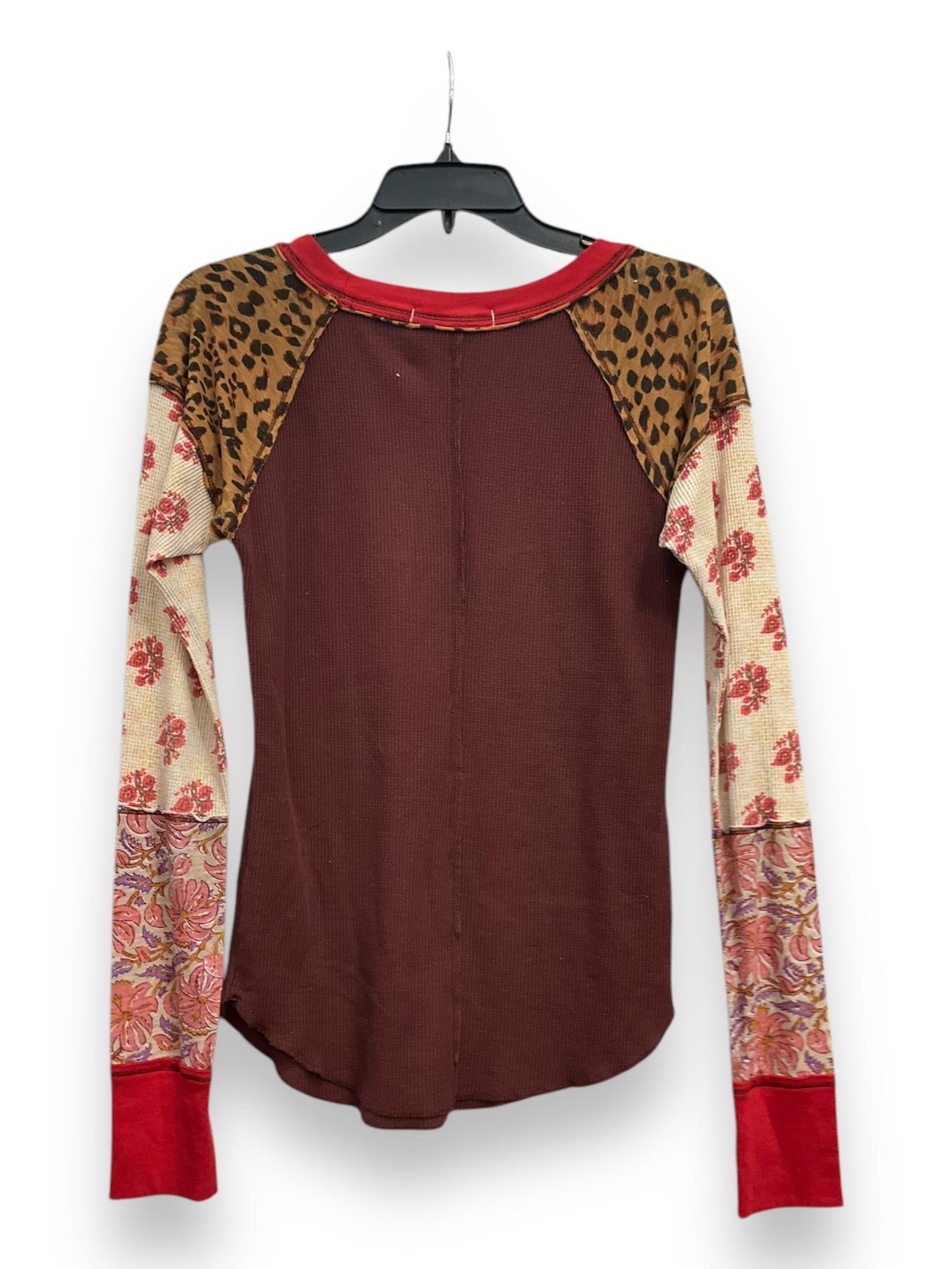 Top Long Sleeve By We The Free In Multi-colored, Size: M