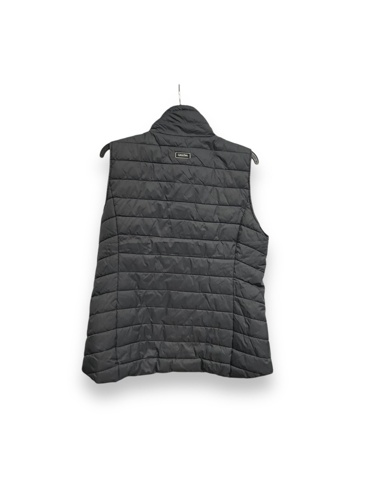 Vest Puffer & Quilted By Calvin Klein In Grey, Size: L