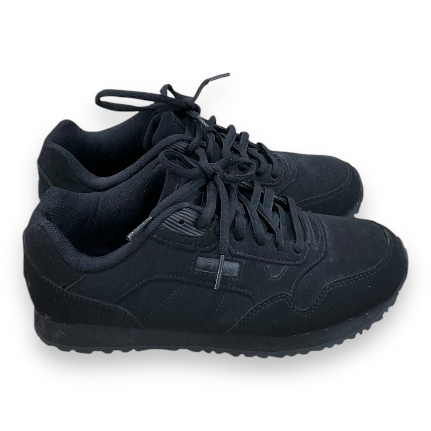 Shoes Athletic By Fila In Black, Size: 7