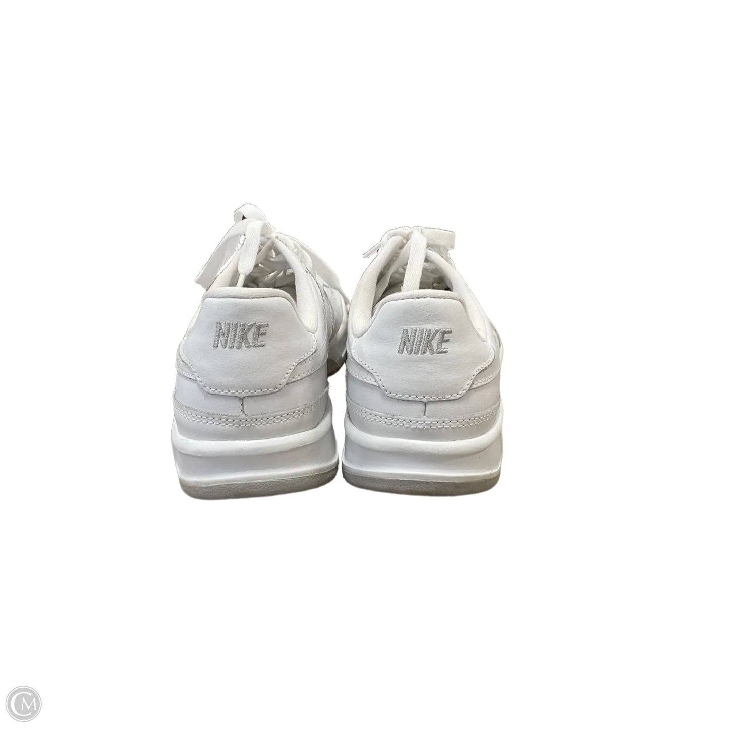 Shoes Sneakers By Nike In White, Size: 8