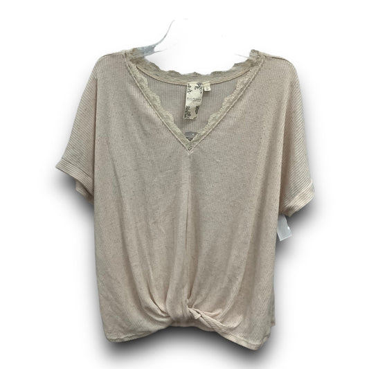 Top Short Sleeve By Blu Pepper  Size: L