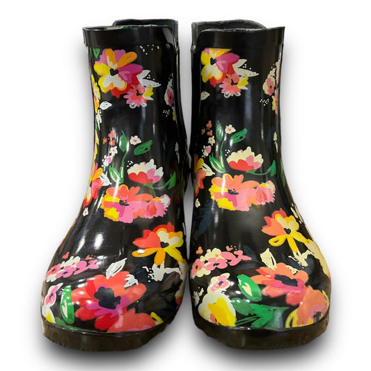 Boots Rain By Cmc  Size: 7