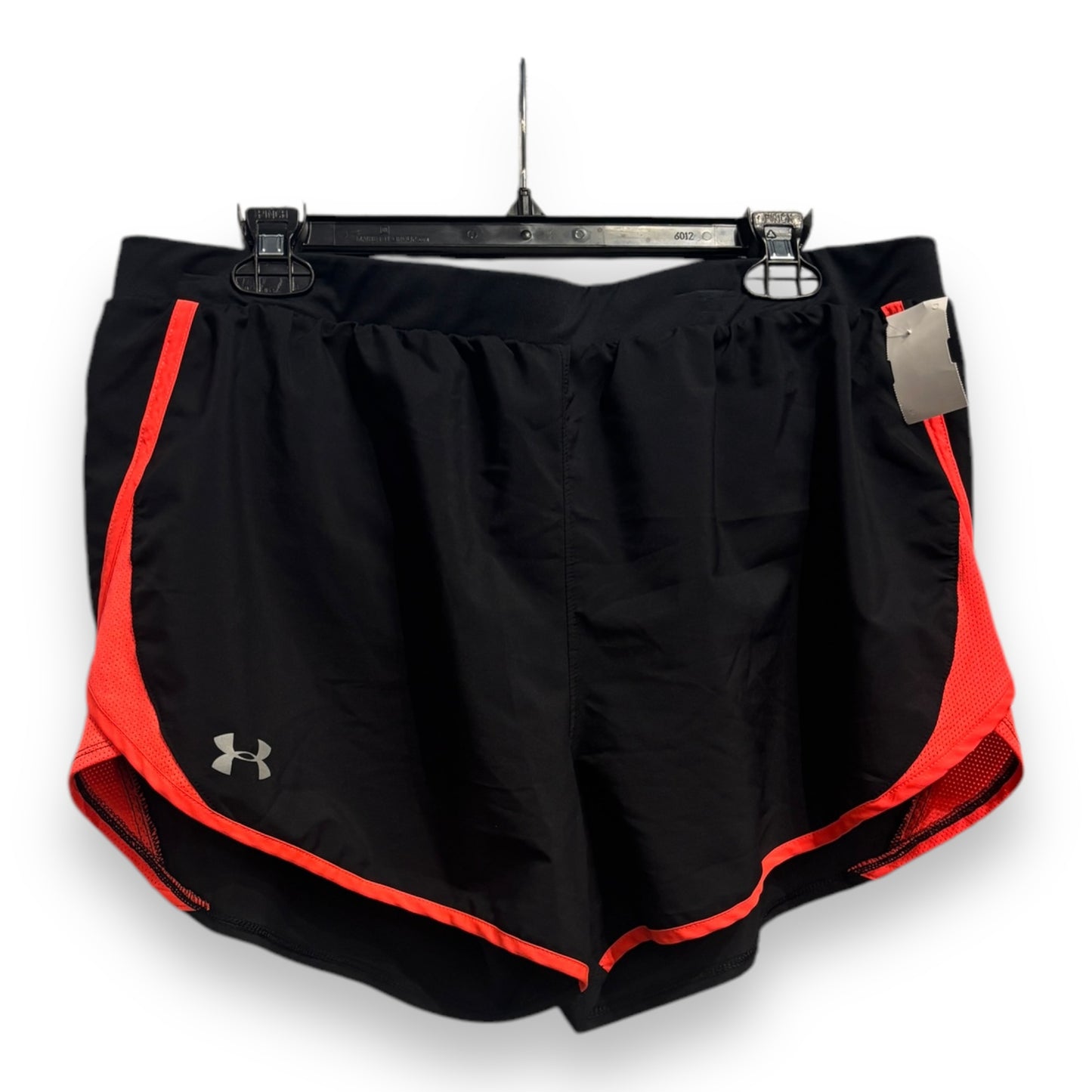 Athletic Shorts By Under Armour In Black, Size: Xl