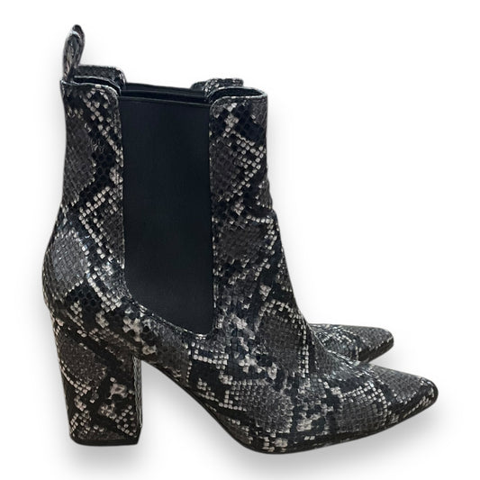 Boots Ankle Heels By Steve Madden In Snakeskin Print, Size: 9.5