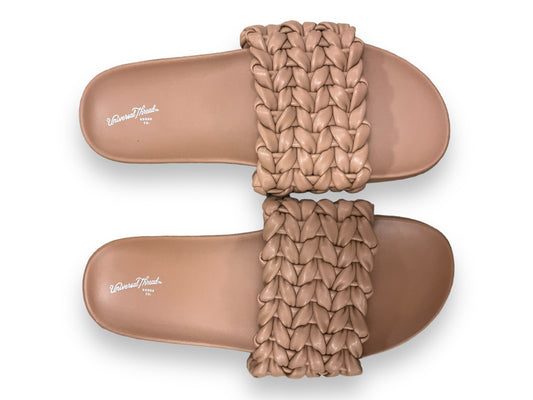 Sandals Flats By Universal Thread  Size: 7