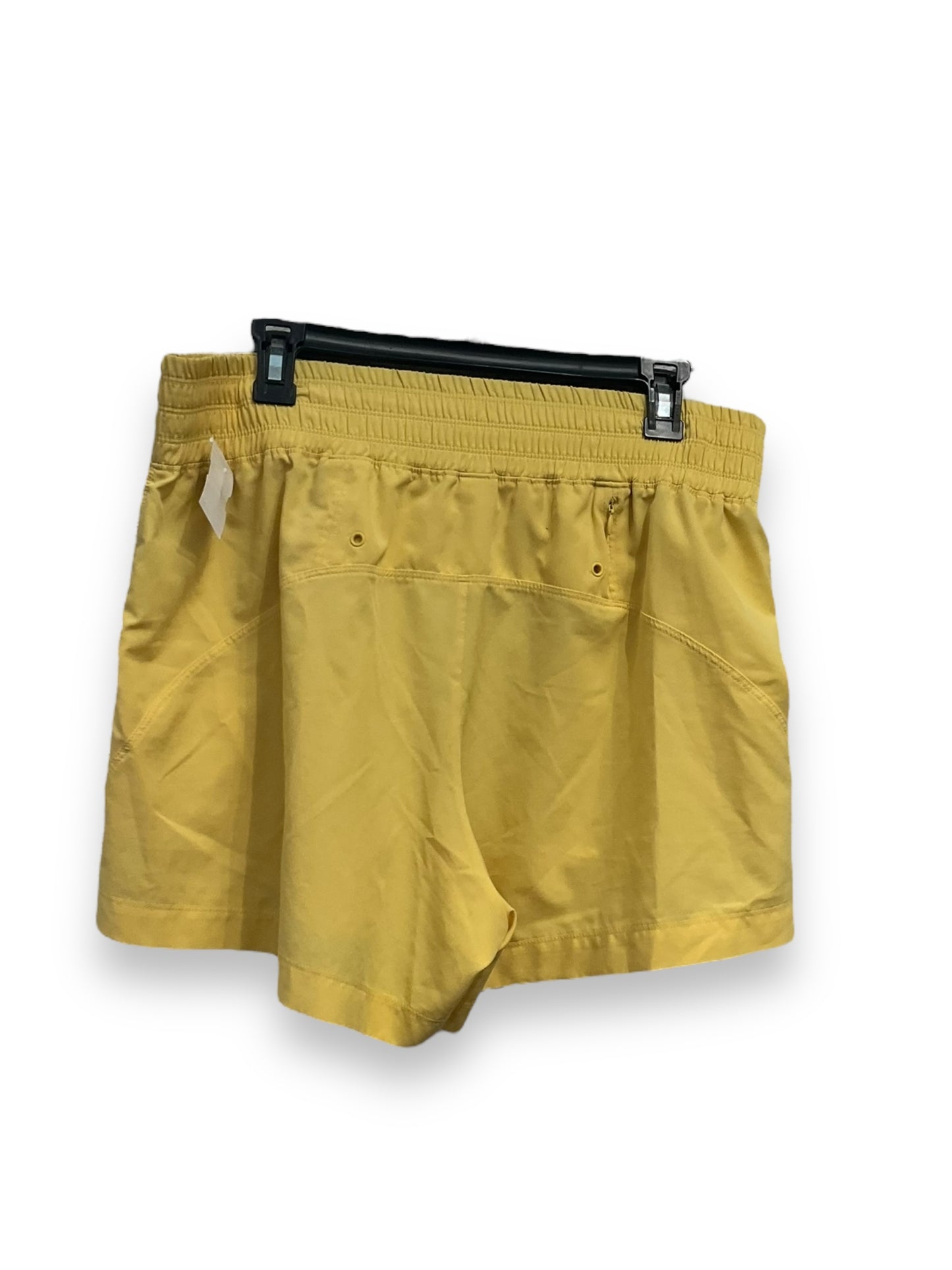 Athletic Shorts By Old Navy In Yellow, Size: L