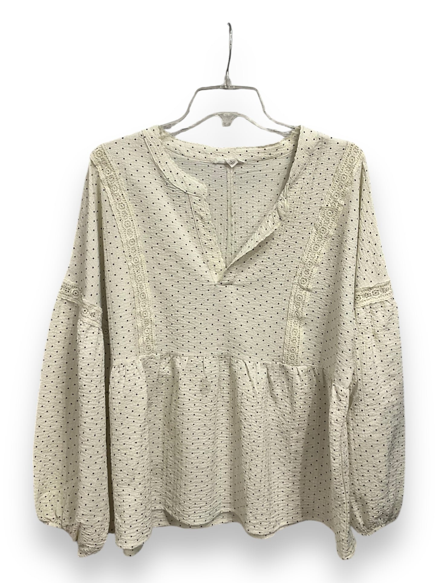 Top 3/4 Sleeve By Blu Pepper In Polkadot Pattern, Size: L