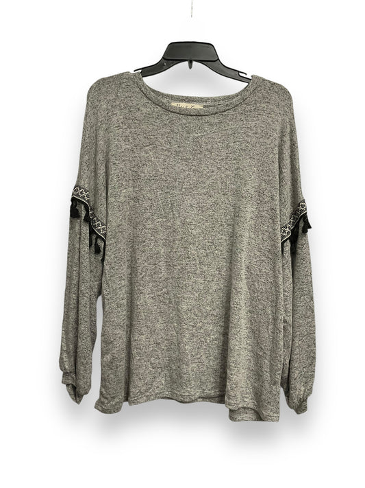 Top Long Sleeve By Clothes Mentor In Grey, Size: M