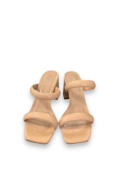 Shoes Heels Block By Vici In Tan, Size: 8