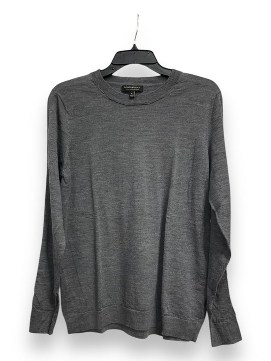 Top Long Sleeve By Banana Republic In Grey, Size: Xl