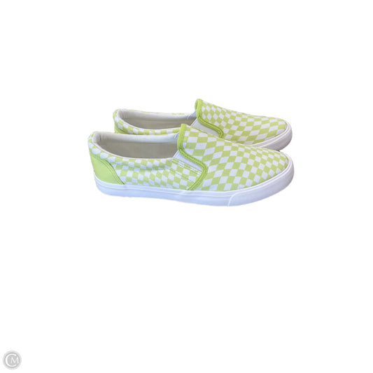 Shoes Flats By Clothes Mentor In Checkered Pattern, Size: 8.5