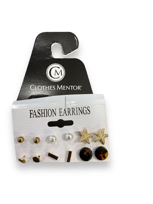 Earrings Stud By Clothes Mentor  Size: 06 Piece Set