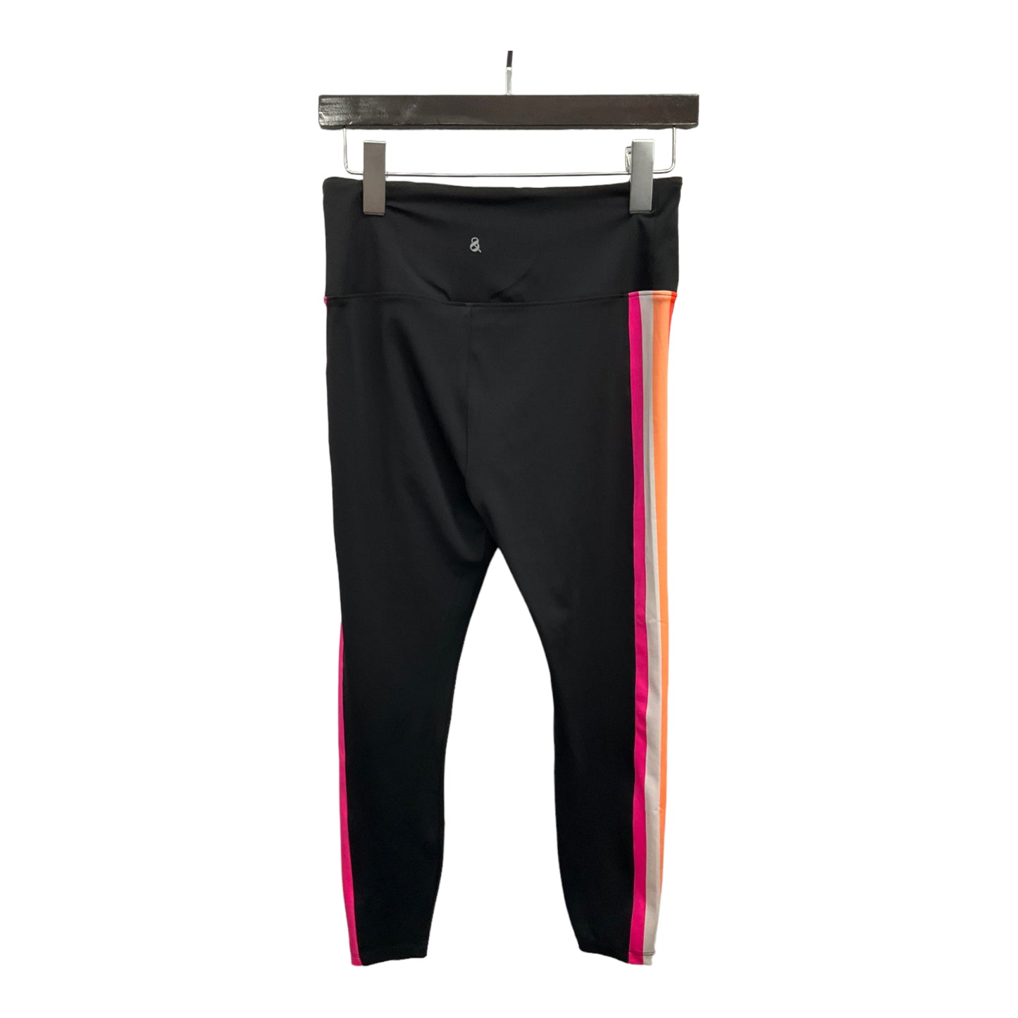 Athletic Capris By Lou And Grey  Size: M
