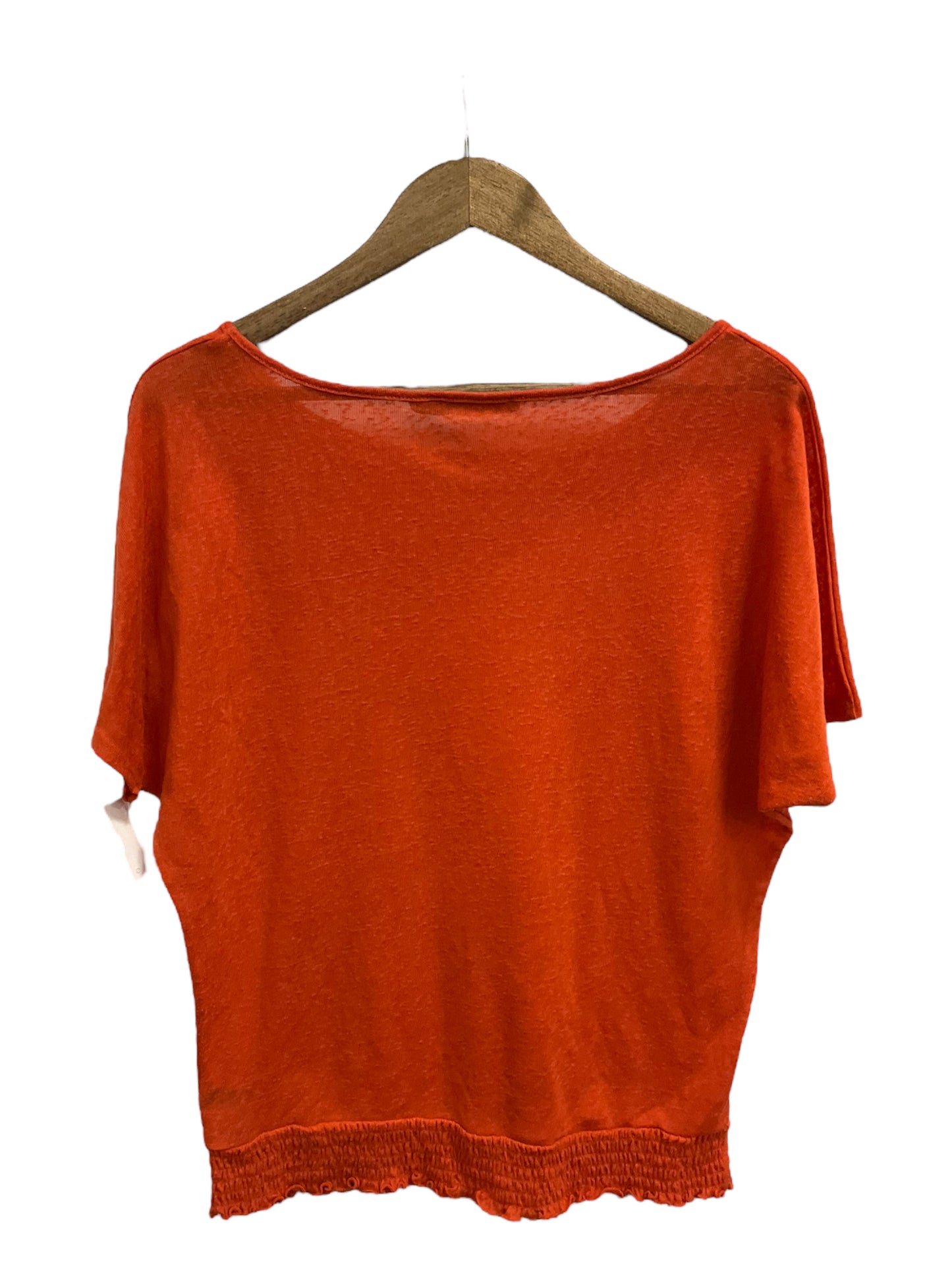Top Sleeveless Basic By Outback Red  Size: M