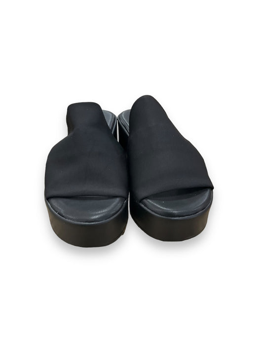Sandals Flats By Bamboo  Size: 8.5